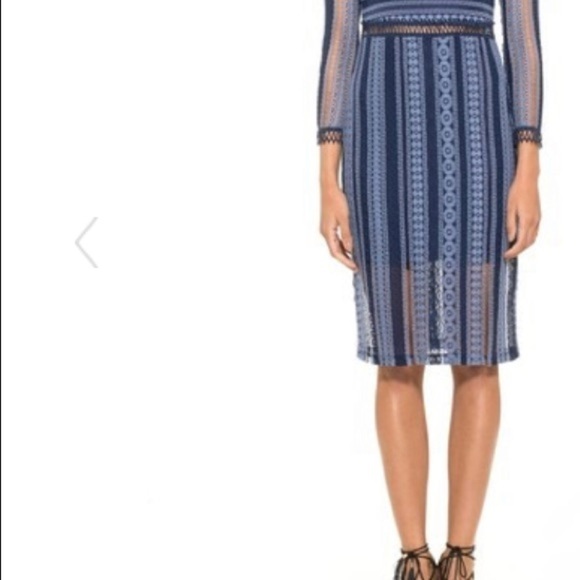 Alexia Admor Lace detail Dress - Picture 5 of 5